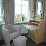 Schluister Park Otel 3*