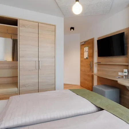 מלון Schluister Park